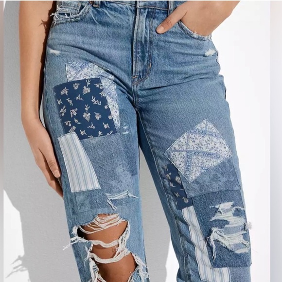 American Eagle Outfitters Blue Patchwork Mom Straight Jeans 12 - Picture 1 of 10